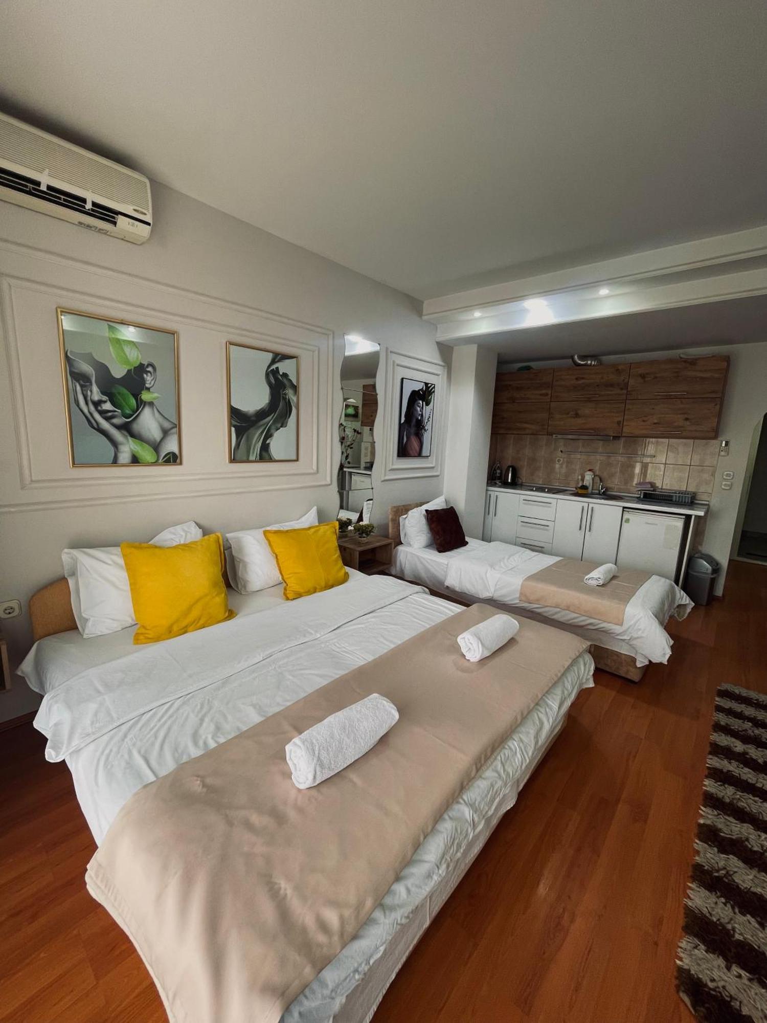 Exclusive Apartments With Lake View Охрид Экстерьер фото
